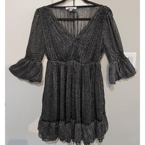 NICOLA Dresses & Skirts - Nico La Black White Chiffon Lined Dress Womens Medium